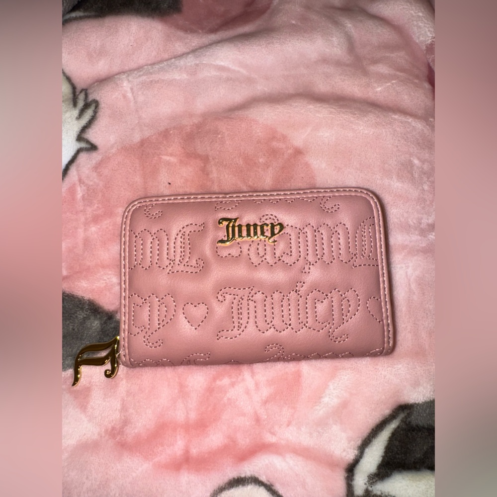 JUICY COUTURE WALLET